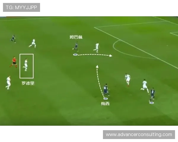 南京篮球队阵地战解析：战术运用与球队发展新趋势